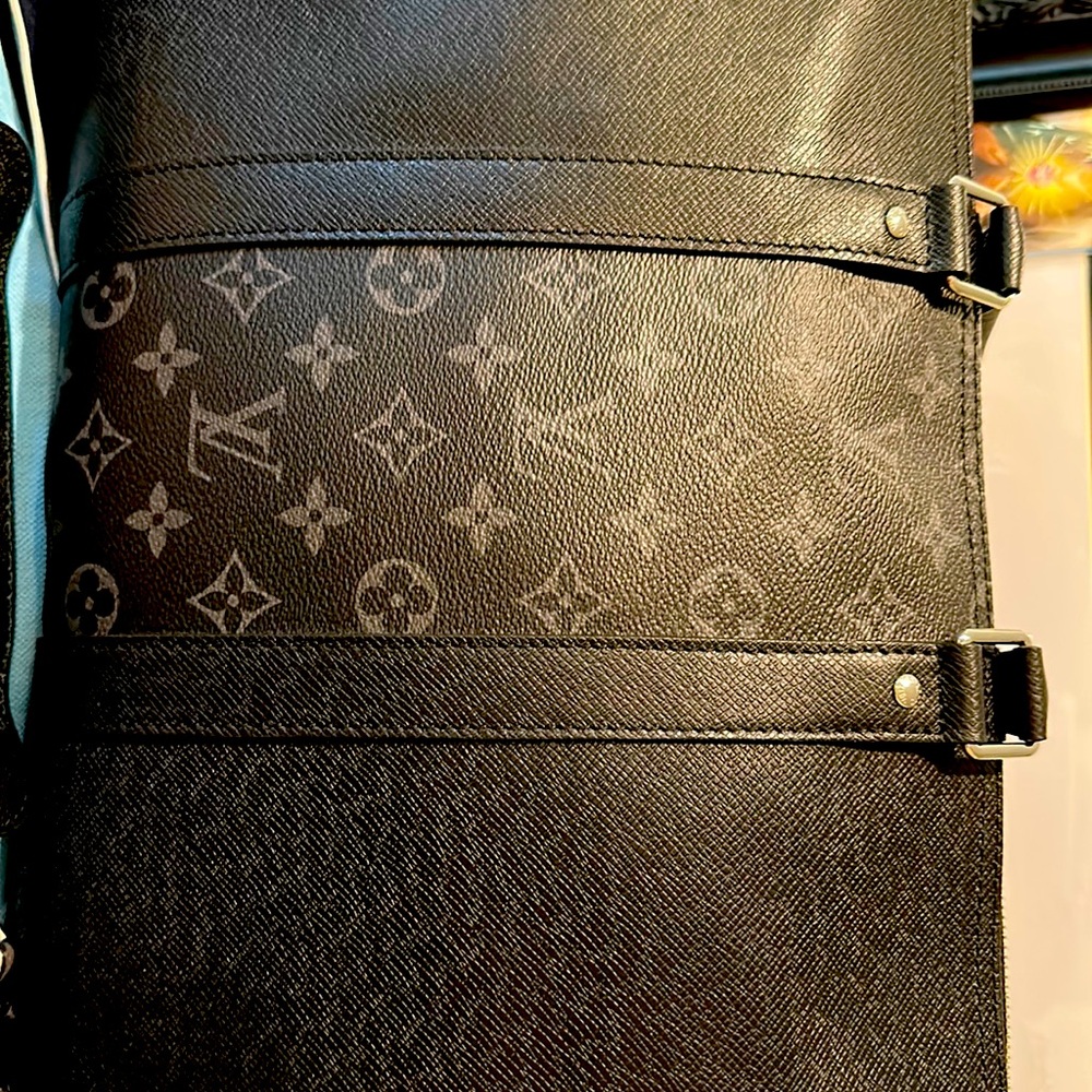 LV Keepall 50 Bando w/ taiga leather
